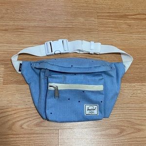 HERSHELL FANNY PACK